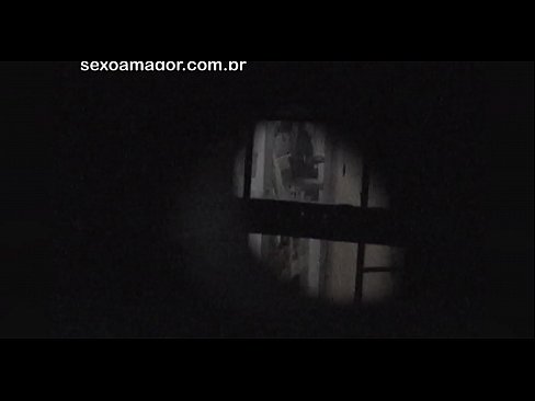 ❤️ Blondie se fait secrètement filmer par un voyeur du quartier caché derrière des briques creuses. ❌ Vidéo de baise at fr.marketapp.top ❌❤